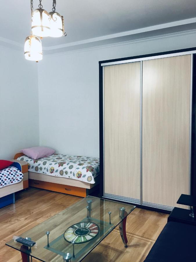 Centre Apartment Kamianets-Podilskyi Exterior photo